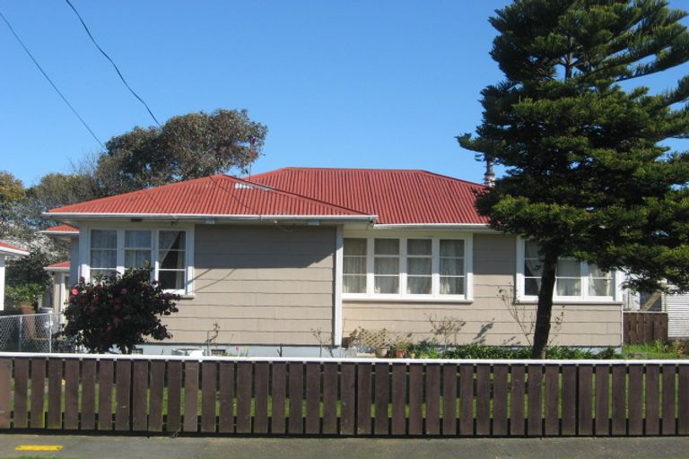 Photo of property in 31 Ahuru Street, Marton, 4710