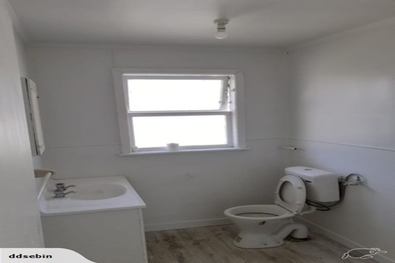 Photo of property in 8b Lee Place, Bader, Hamilton, 3206