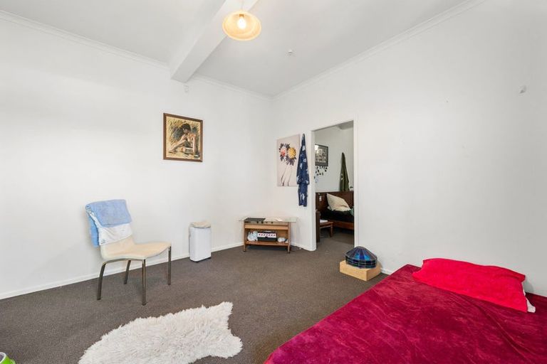 Photo of property in 69 Duncan Terrace, Kilbirnie, Wellington, 6022