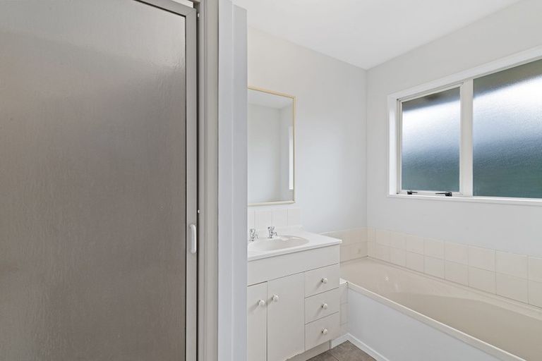 Photo of property in 4/15 Sylvan Street, Hillmorton, Christchurch, 8024