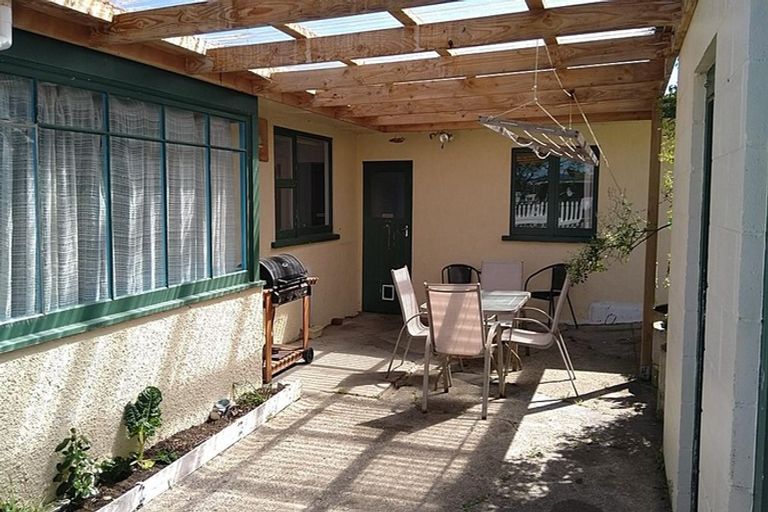 Photo of property in 31 Mcintosh Road, Brighton, Dunedin, 9035