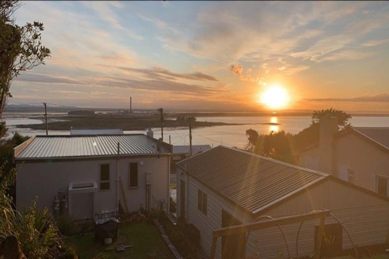 Photo of property in 6 Pilcher Avenue, Bluff, 9814