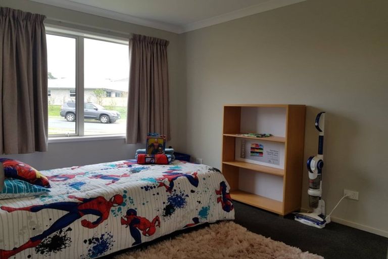 Photo of property in 4 Lakeside Terrace, Omokoroa, 3114