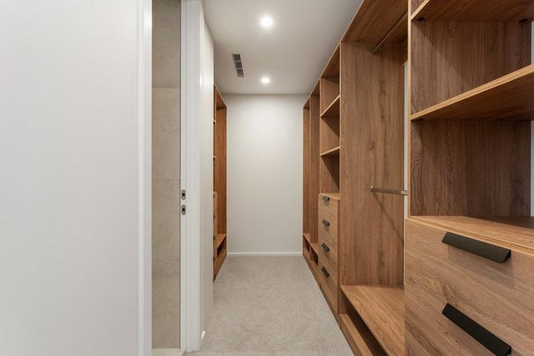 Photo of property in 2/143a Weston Road, St Albans, Christchurch, 8052