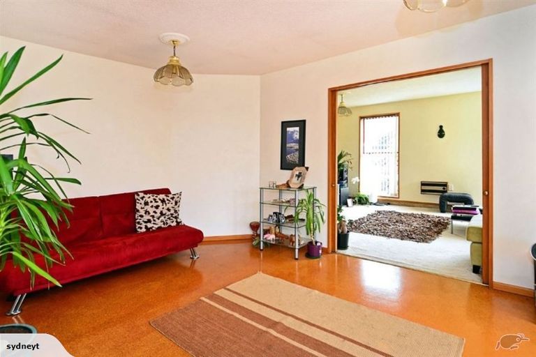 Photo of property in 9 Torvill And Dean Lane, Cashmere, Christchurch, 8022