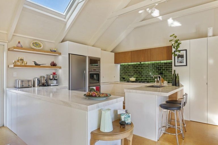 Photo of property in 38 Plympton Street, Brooklands, New Plymouth, 4310