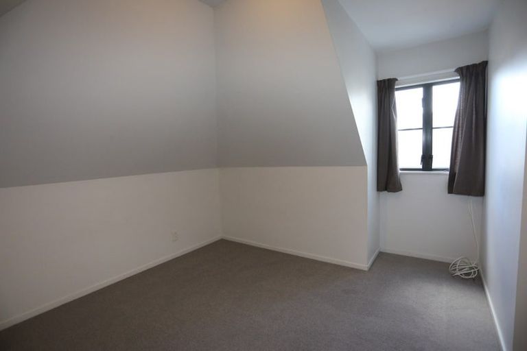 Photo of property in 4/21 Darvel Street, Riccarton, Christchurch, 8011