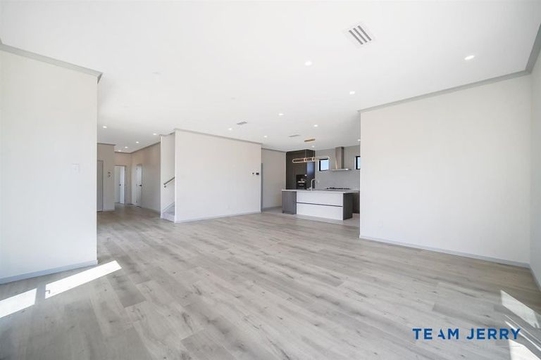 Photo of property in 7 Kauitara Lane, Karaka, 2113