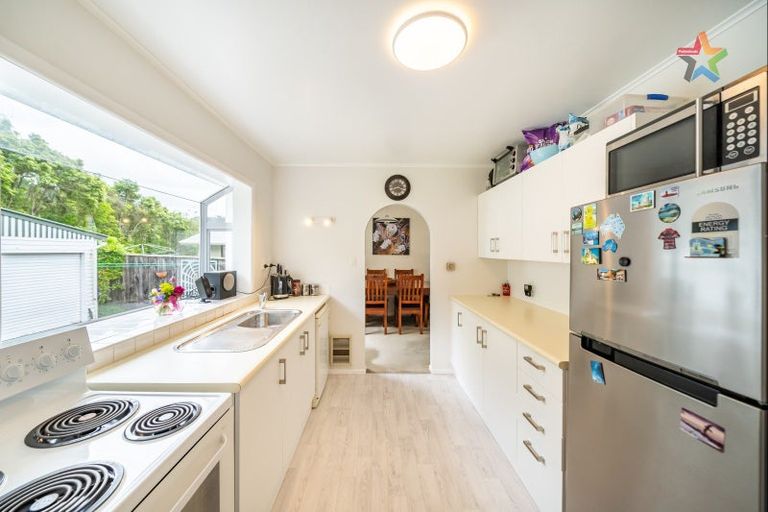 Photo of property in 12 Dalton Grove, Stokes Valley, Lower Hutt, 5019