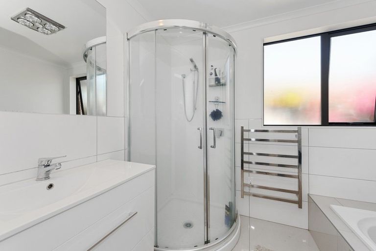 Photo of property in 39 Tupelo Street, Pukete, Hamilton, 3200