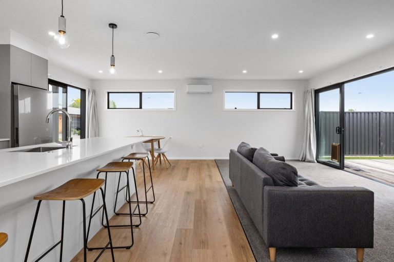 Photo of property in 23 Cassin Place, Taradale, Napier, 4112