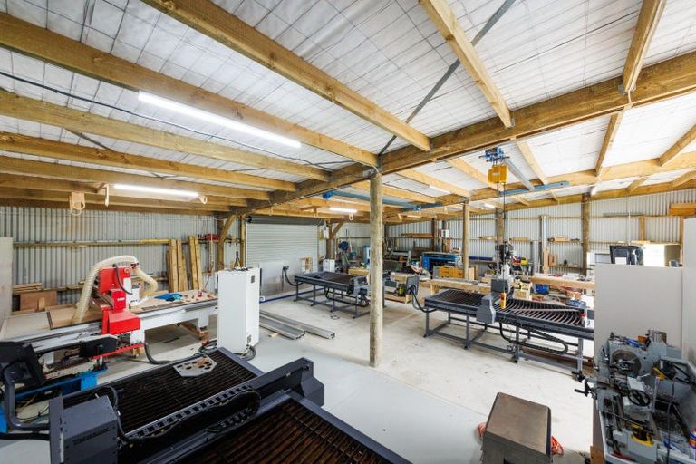 Photo of property in 33 Cloverlea Road, Westbrook, Palmerston North, 4475