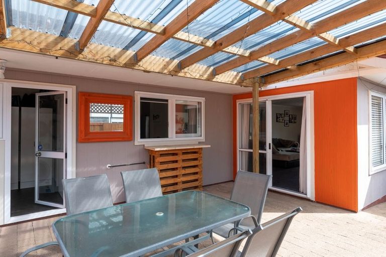 Photo of property in 22 Tumene Drive, Owhata, Rotorua, 3010