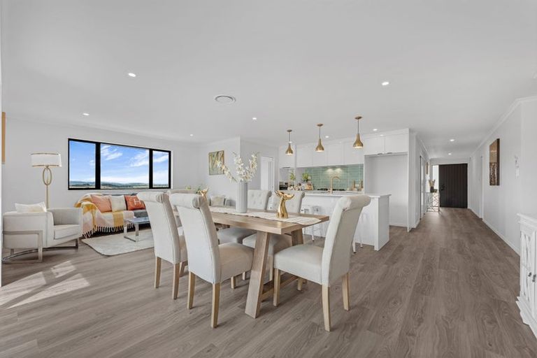 Photo of property in 2 Dolcetto Place, Pokeno, 2402