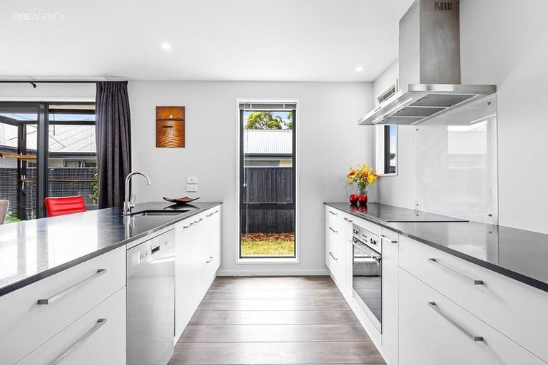 Photo of property in 9 John Raven Lane, Woodend, 7610