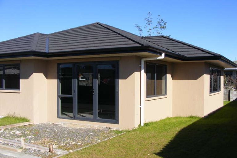 Photo of property in 166b Winchester Street, Levin, 5510