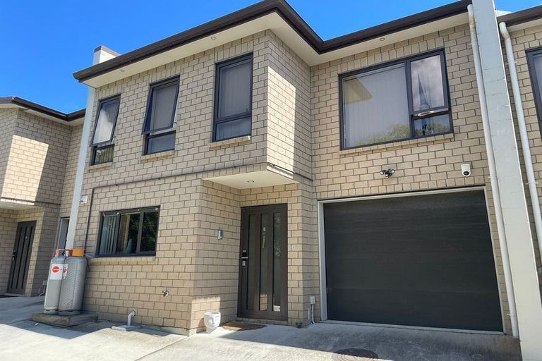 Photo of property in 14d Elliot Street, Howick, Auckland, 2014