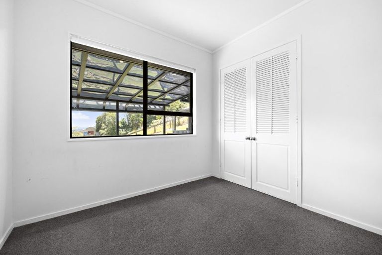 Photo of property in 43 Ohiwa Road, Papakura, 2582