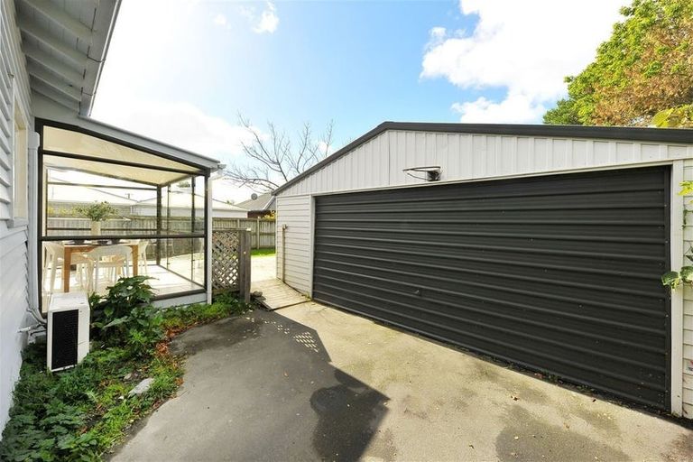Photo of property in 1/9 Ngaio Street, Saint Martins, Christchurch, 8022