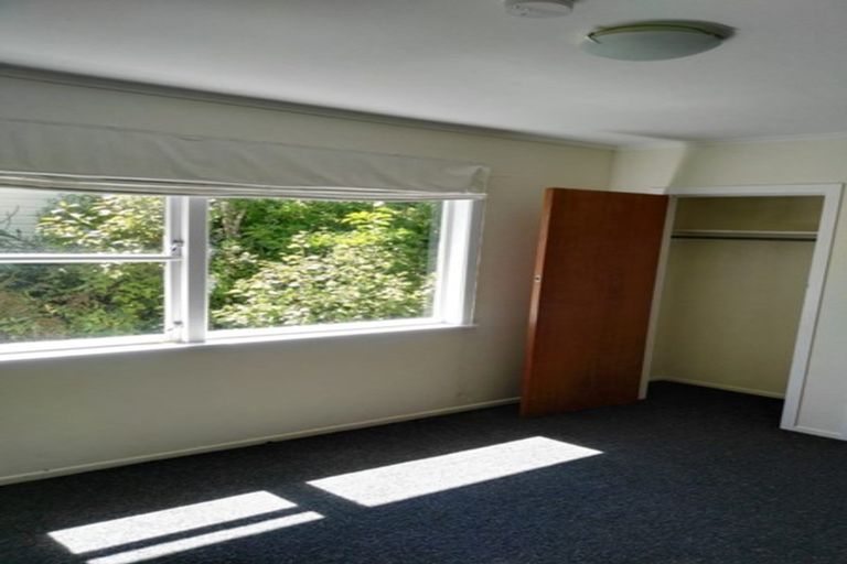 Photo of property in 8a Cross Street, Castlecliff, Whanganui, 4501