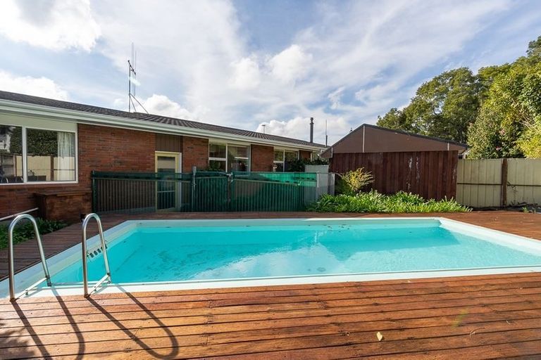 Photo of property in 33 Balfour Crescent, Riverlea, Hamilton, 3216