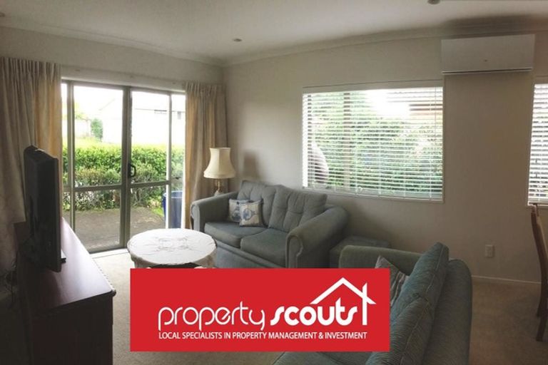 Photo of property in Waimanu Bay Village, 25/1 Piriti Drive, Te Atatu Peninsula, Auckland, 0610