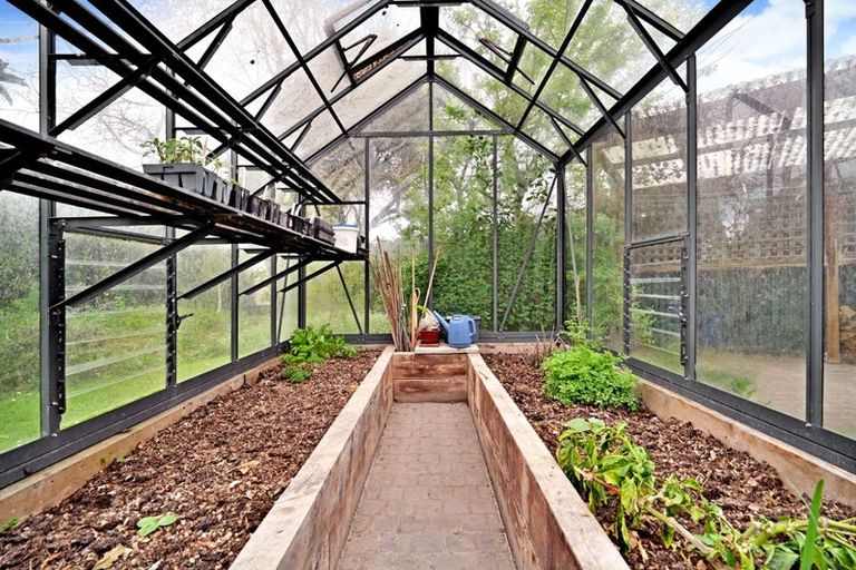 Photo of property in 500 Akina Street, Akina, Hastings, 4122