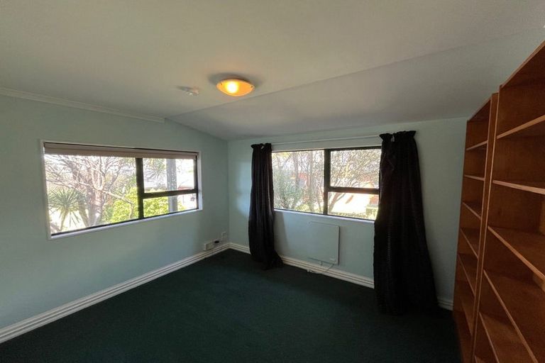 Photo of property in 14 Marjory Close, Broadmeadows, Wellington, 6035