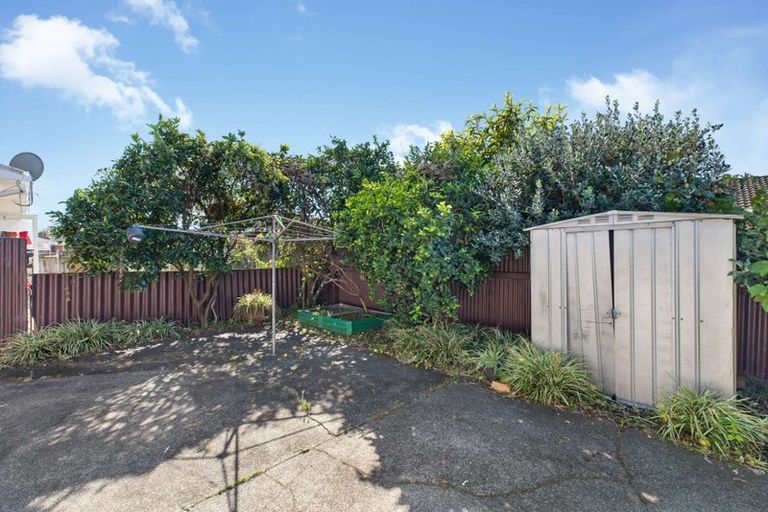 Photo of property in 2e Fraser Road, Papatoetoe, Auckland, 2025