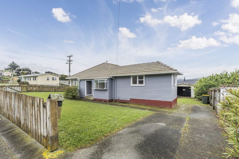 Photo of property in 44 Kotuku Street, Elsdon, Porirua, 5022