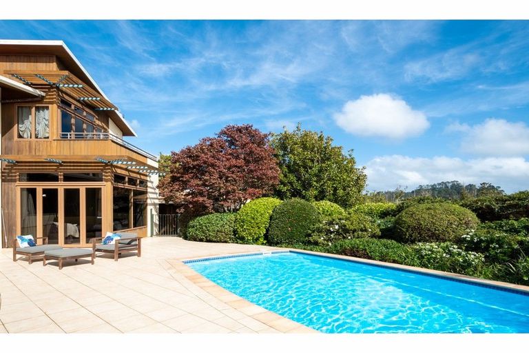 Photo of property in 220 Trigg Road, Kumeu, 0891