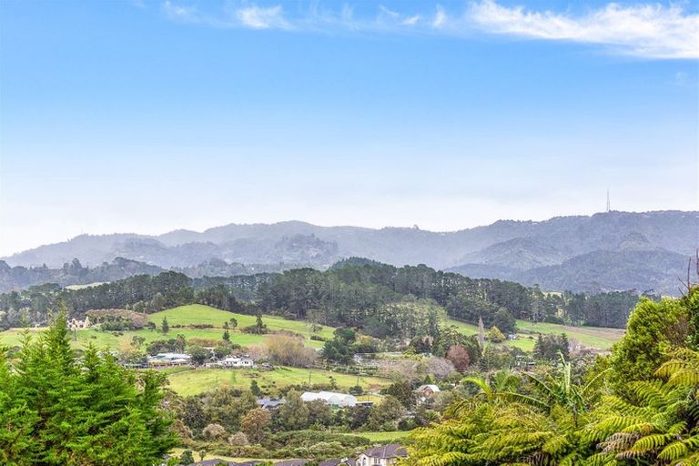 Photo of property in 260a Sturges Road, Henderson, Auckland, 0612