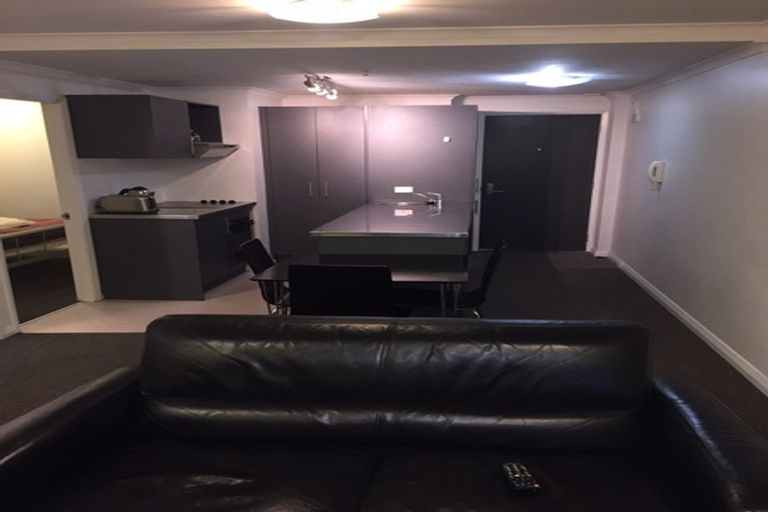 Photo of property in Monvie Apartments, 408/15 Holland Street, Te Aro, Wellington, 6011