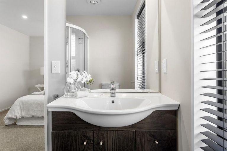 Photo of property in 28 Storer Street, Kaiapoi, 7630