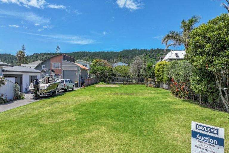 Photo of property in 102 Barrowclough Road, Whangamata, 3620