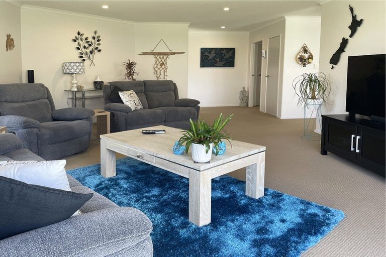 Photo of property in 36 Plover Street, One Tree Point, 0118