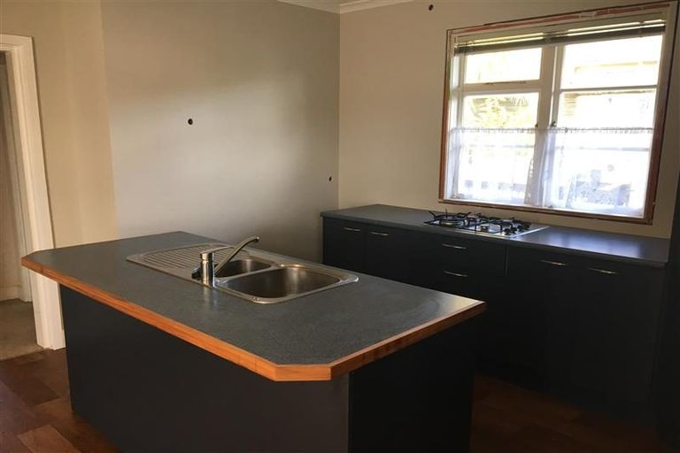 Photo of property in 11 Smitheram Street, Allenton, Ashburton, 7700