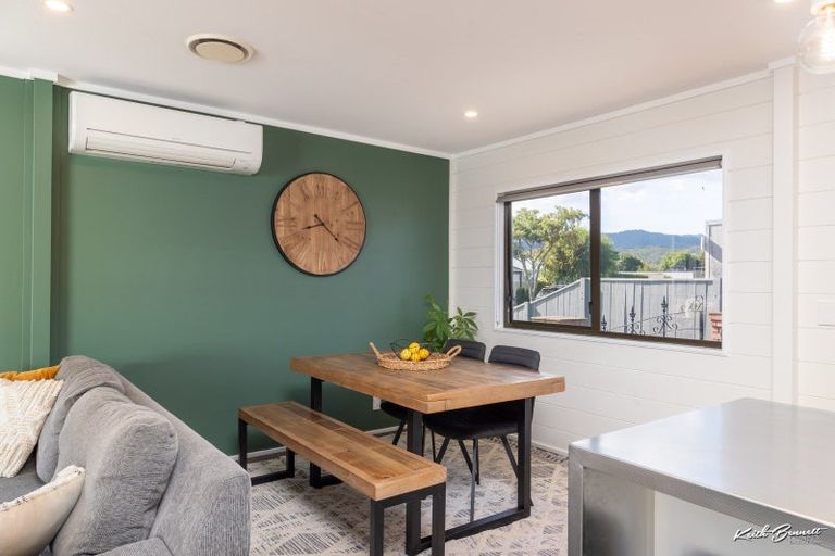 Photo of property in 19 Turon Crescent, Totara Park, Upper Hutt, 5018