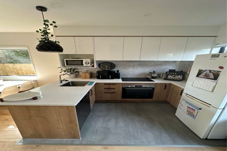 Photo of property in 19/9 Schnapper Rock Road, Greenhithe, Auckland, 0632