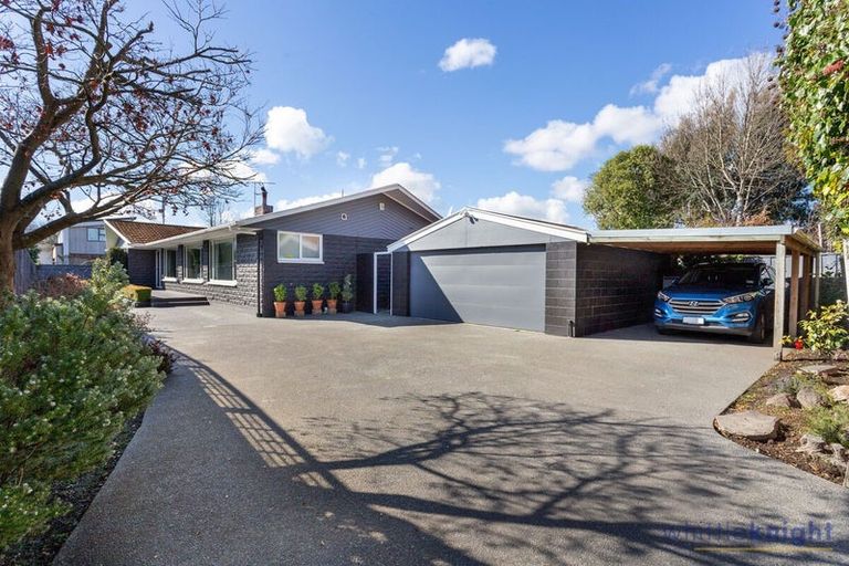 Photo of property in 16a Hamilton Avenue, Ilam, Christchurch, 8041
