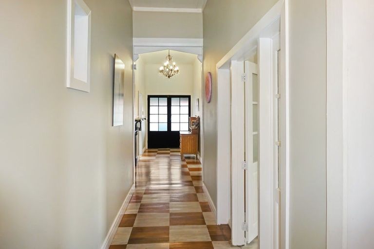 Photo of property in 36 Robinson Street, Foxton, 4814