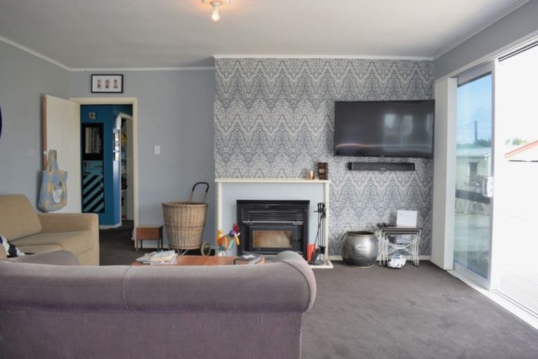 Photo of property in 37 Matene Street, Otaki, 5512