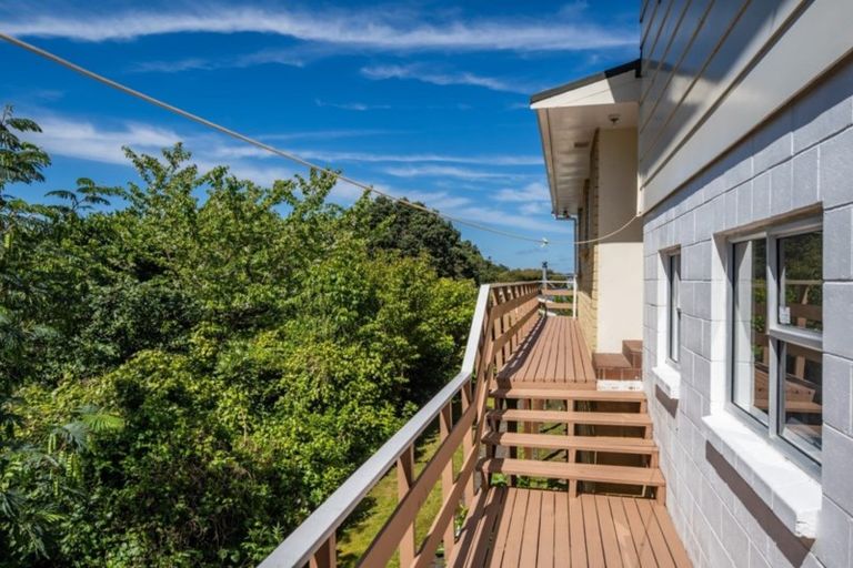 Photo of property in 11 Kotipu Place, Pukerua Bay, 5026
