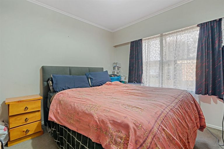 Photo of property in 1/26 Landscape Road, Papatoetoe, Auckland, 2025