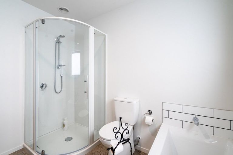 Photo of property in 29 Pounamu Drive, Te Anau, 9600