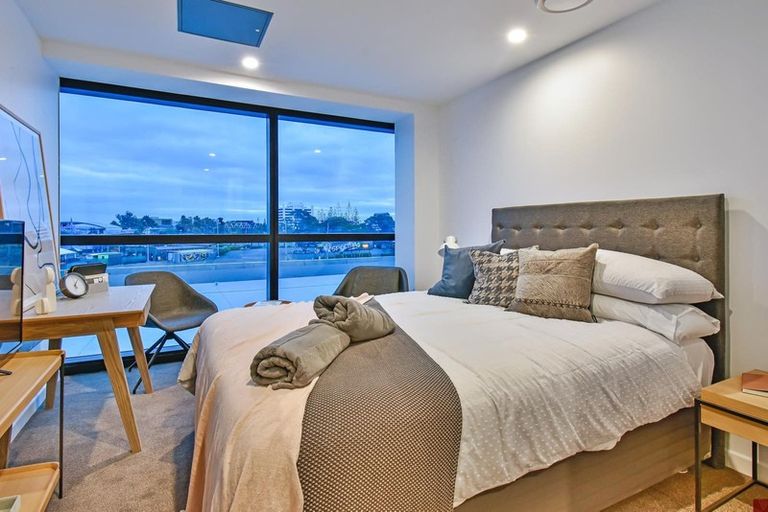 Photo of property in 1106/8 Lakewood Court, Manukau, Auckland, 2104