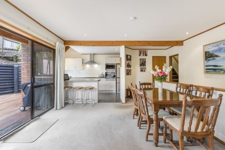 Photo of property in 5/16 Mahara Avenue, Birkenhead, Auckland, 0626