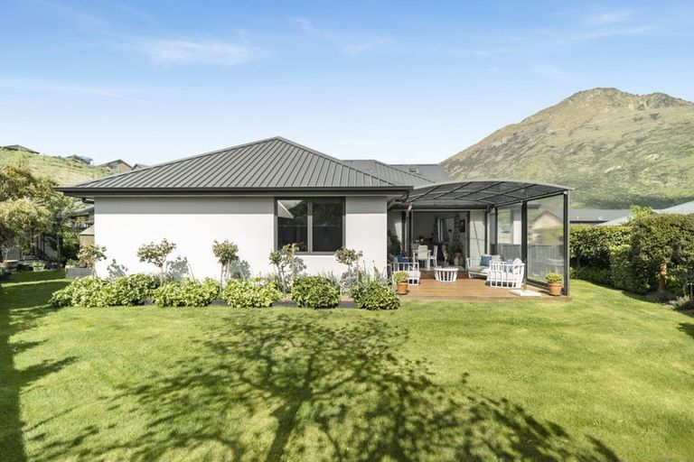 Photo of property in 3 Ashenhurst Way, Lower Shotover, Queenstown, 9304