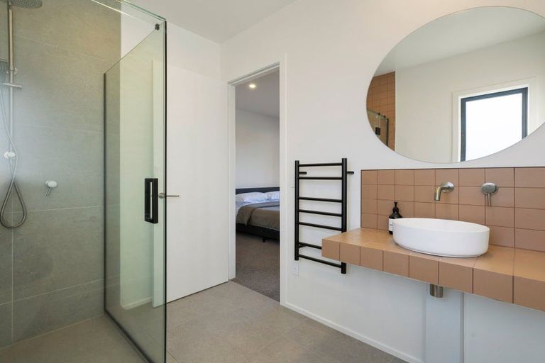 Photo of property in 1/7 Tarbett Road, Hillcrest, Hamilton, 3216