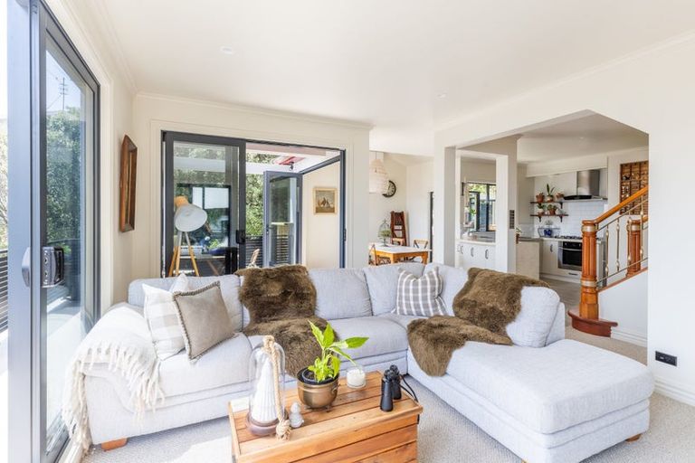 Photo of property in 4a Seapoint Road, Bluff Hill, Napier, 4110